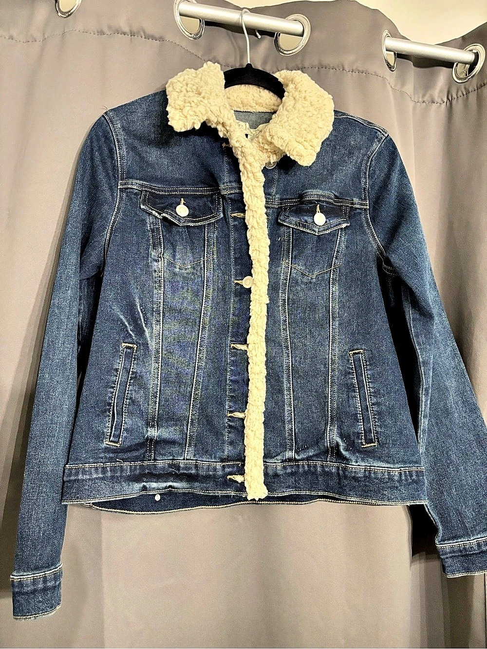 Signature 8 Denim Sherpa Collar Jacket in Blue & Cream Size Medium Like